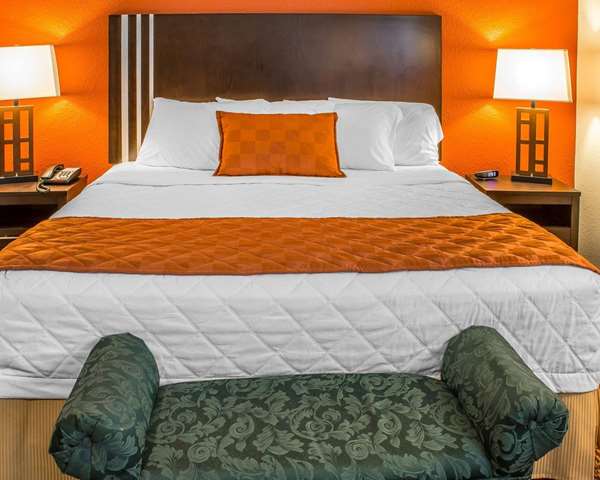  - Rodeway Inn Milford