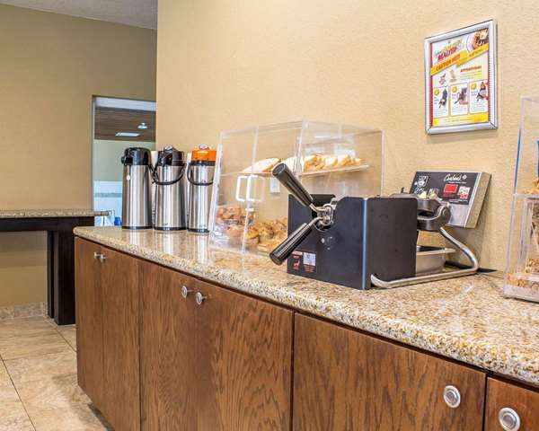 Amenities - Rodeway Inn Milford