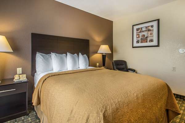  - Quality Inn & Suites Decorah