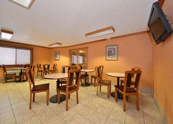 Amenities - Quality Inn & Suites Grinnell