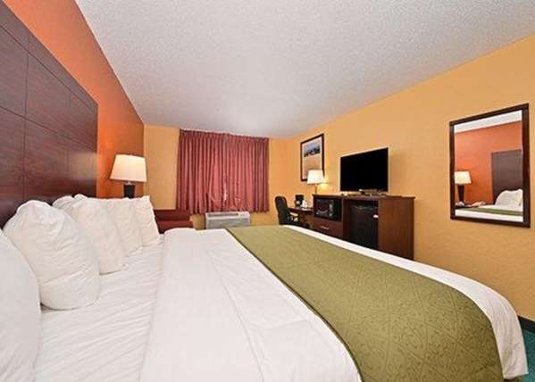  - Quality Inn & Suites Grinnell