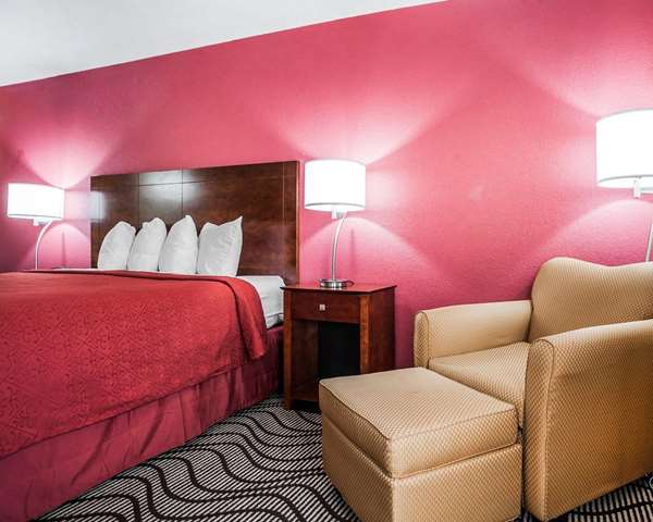  - Quality Inn & Suites Altoona - I-80, Exit 142