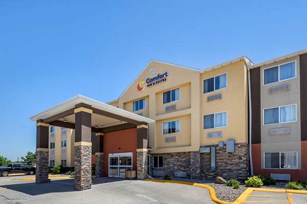 Exterior view - Comfort Inn & Suites Waterloo