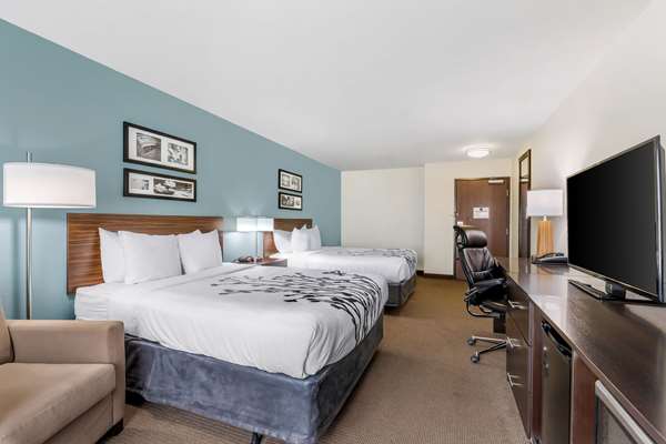  - Sleep Inn & Suites Ames Near ISU Campus