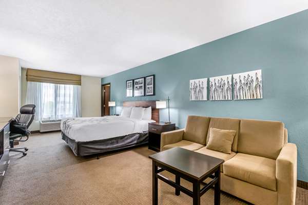 Suite - Sleep Inn & Suites Ames Near ISU Campus