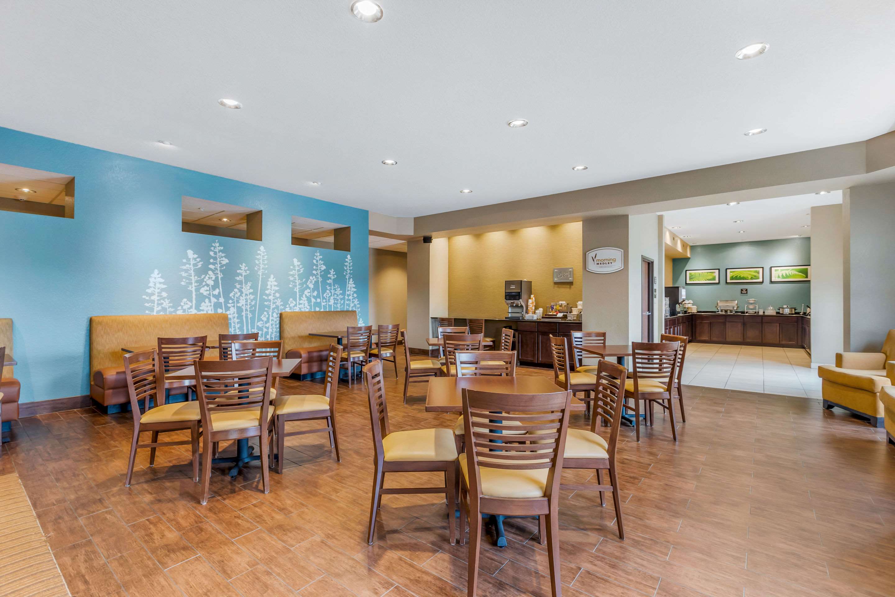 Breakfast area