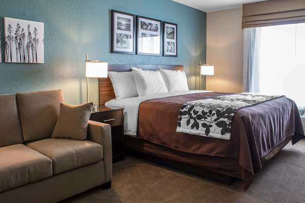Suite - Sleep Inn & Suites Fort Dodge
