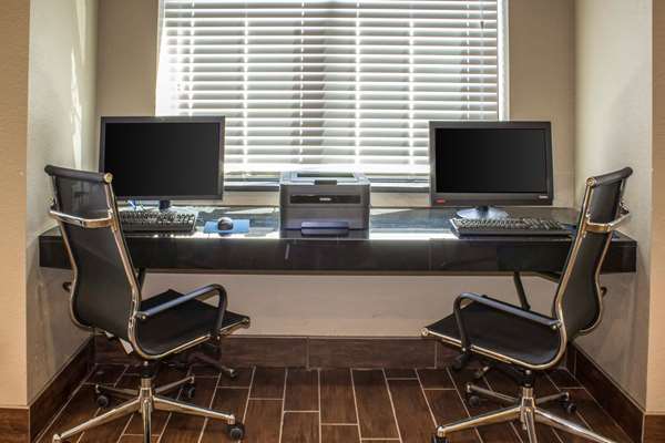 Conference Area - Sleep Inn & Suites Fort Dodge