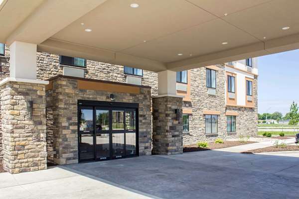 Exterior view - Sleep Inn & Suites Fort Dodge
