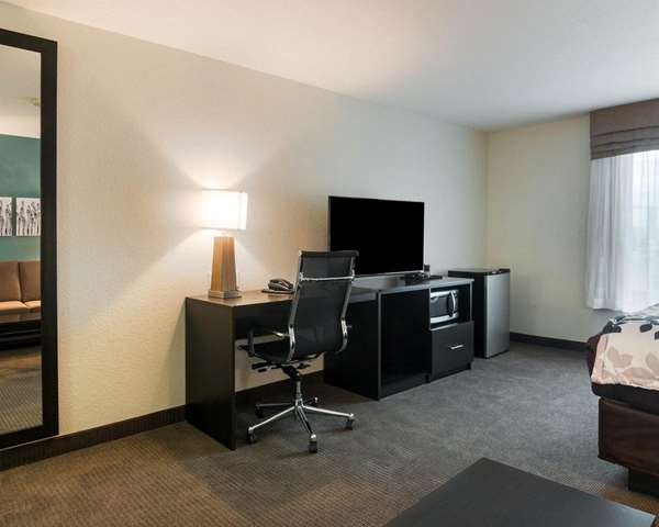  - Sleep Inn & Suites Fort Dodge