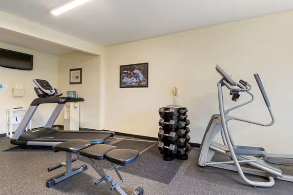 Fitness/ Exercise Room - Quality Inn & Suites Keokuk