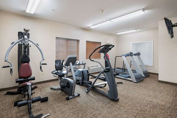 Fitness/ Exercise Room - Suburban Studios Waterloo