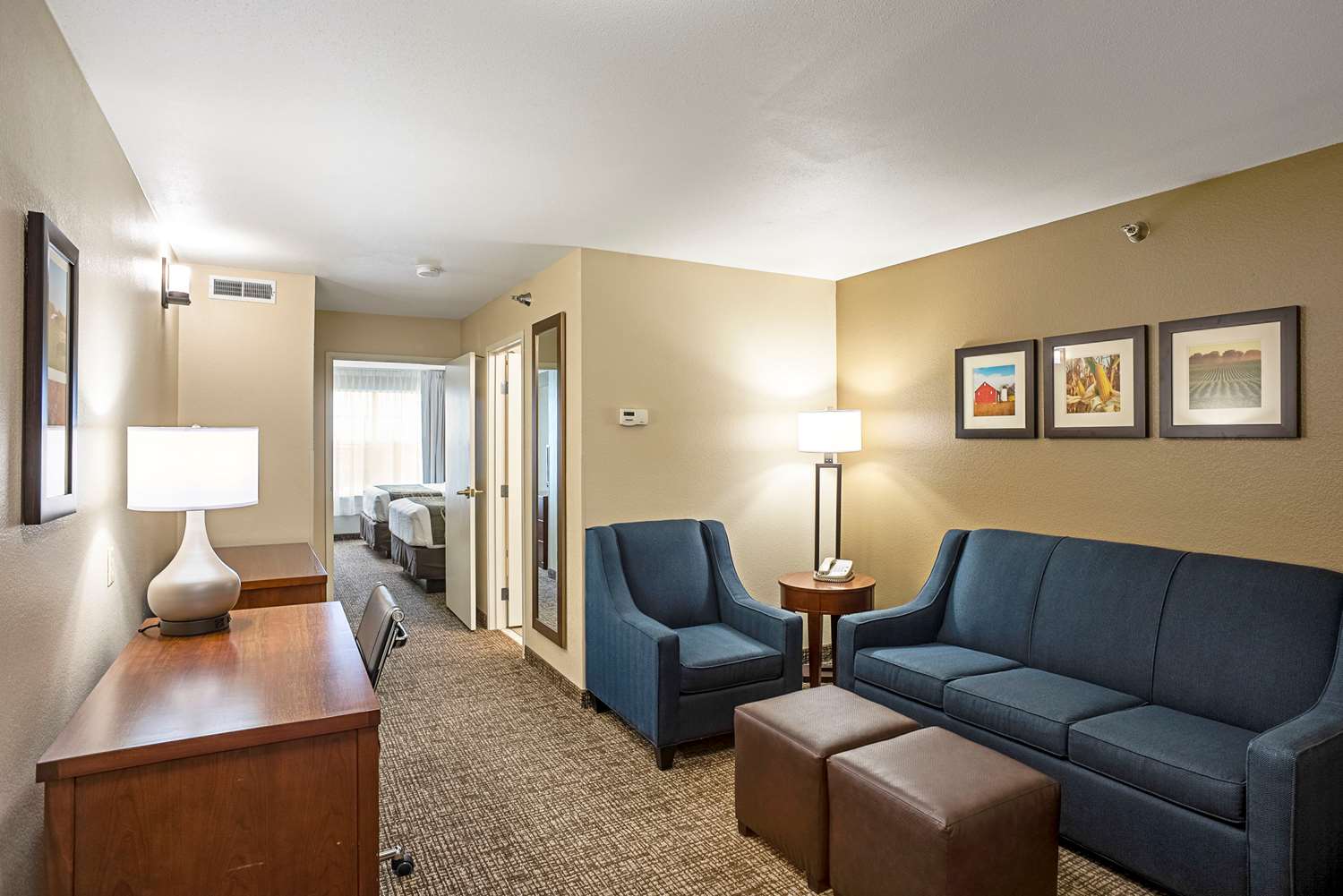 Comfort Inn & Suites Independence, IA See Discounts