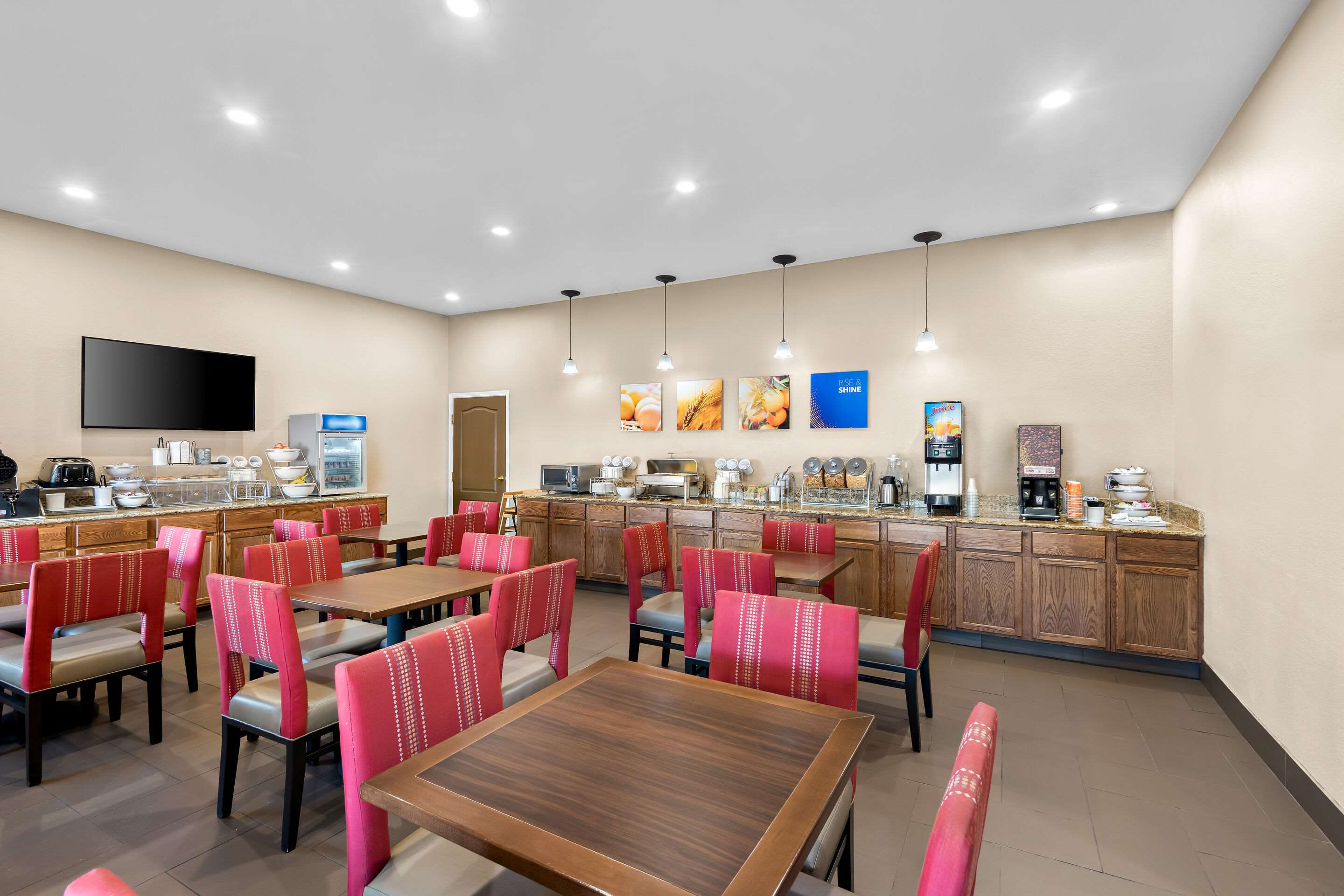 Breakfast area