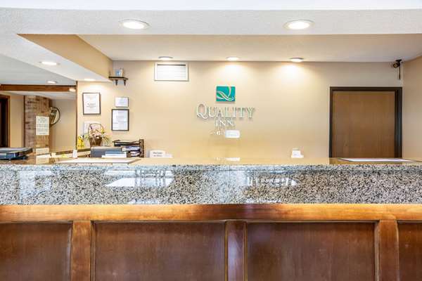  - Quality Inn Storm Lake