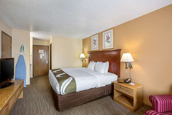  - Quality Inn Storm Lake