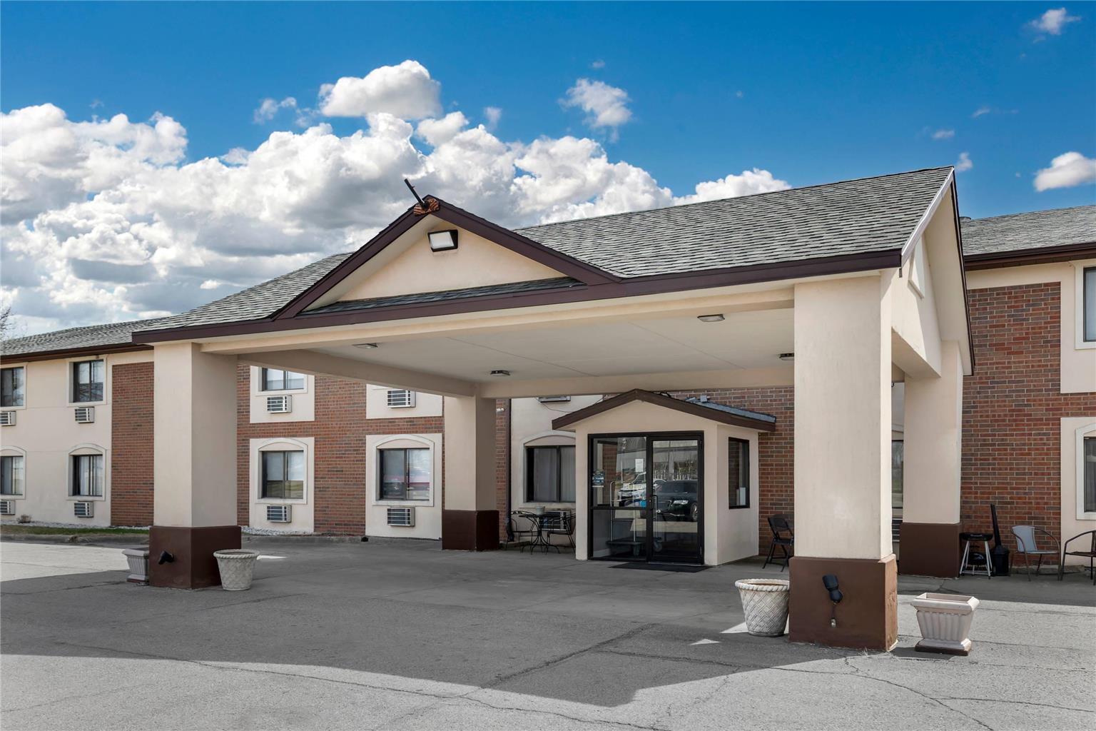 Quality Inn & Suites