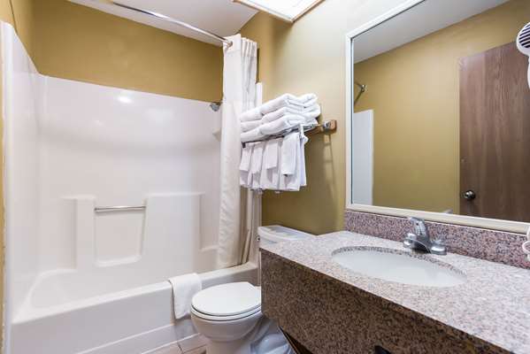  - Quality Inn Airport Boise - I-84, Exit 53