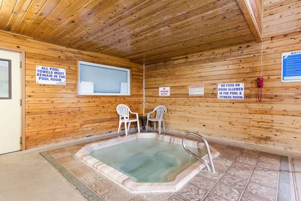 Pool - Quality Inn Airport Boise - I-84, Exit 53