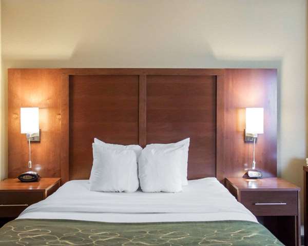  - Comfort Suites Boise Airport - I-84, Exit 53