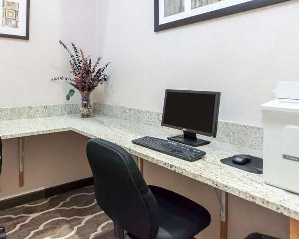 Conference Area - Comfort Suites Boise Airport - I-84, Exit 53