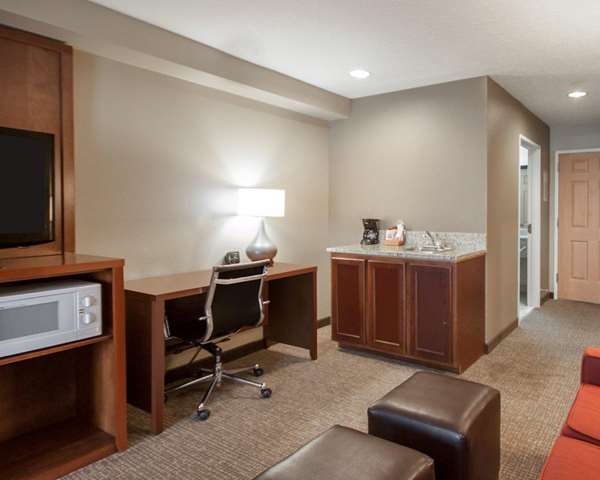 Suite - Comfort Suites Boise Airport - I-84, Exit 53