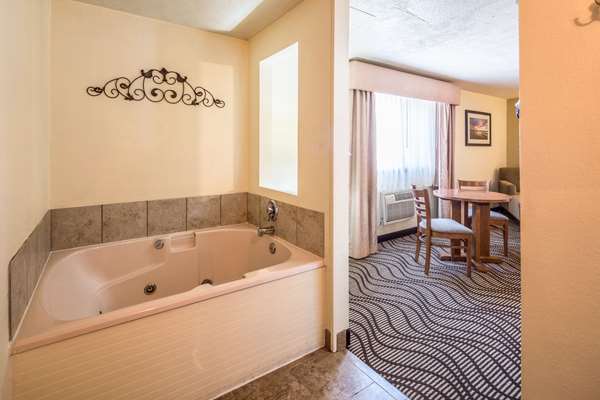 Suite - Quality Inn & Suites Coeur d'Alene