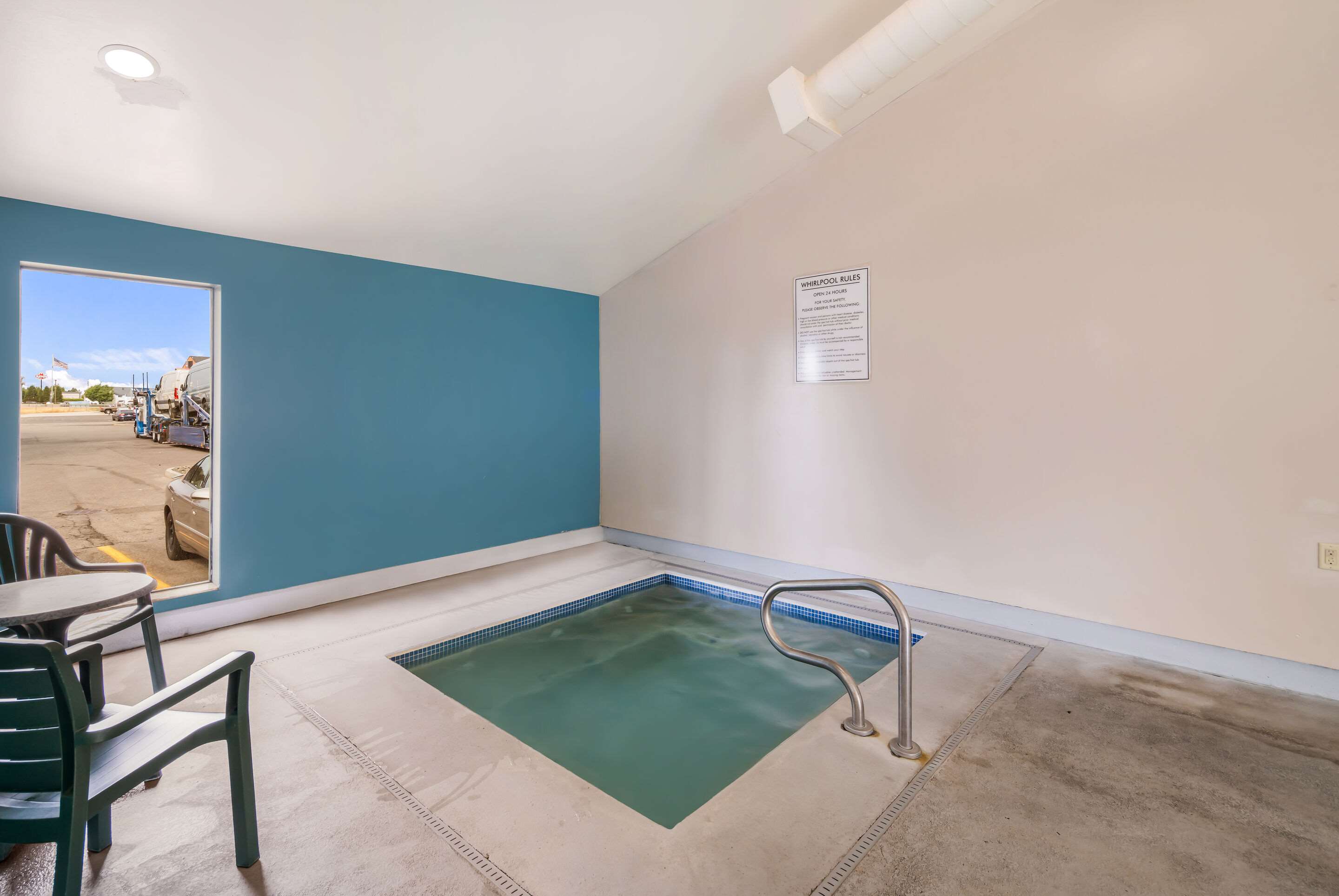 Indoor hot tub