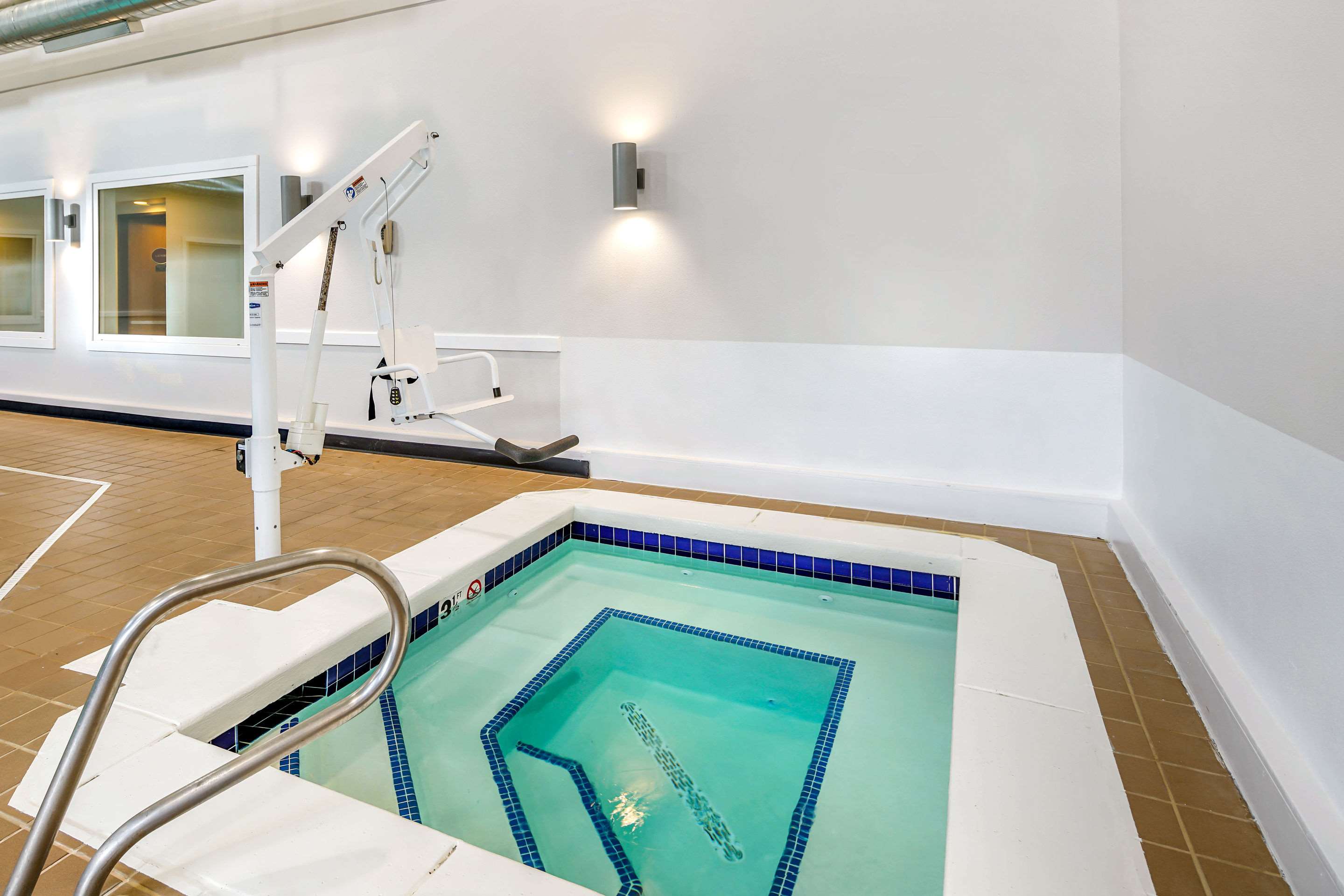 Indoor hot tub