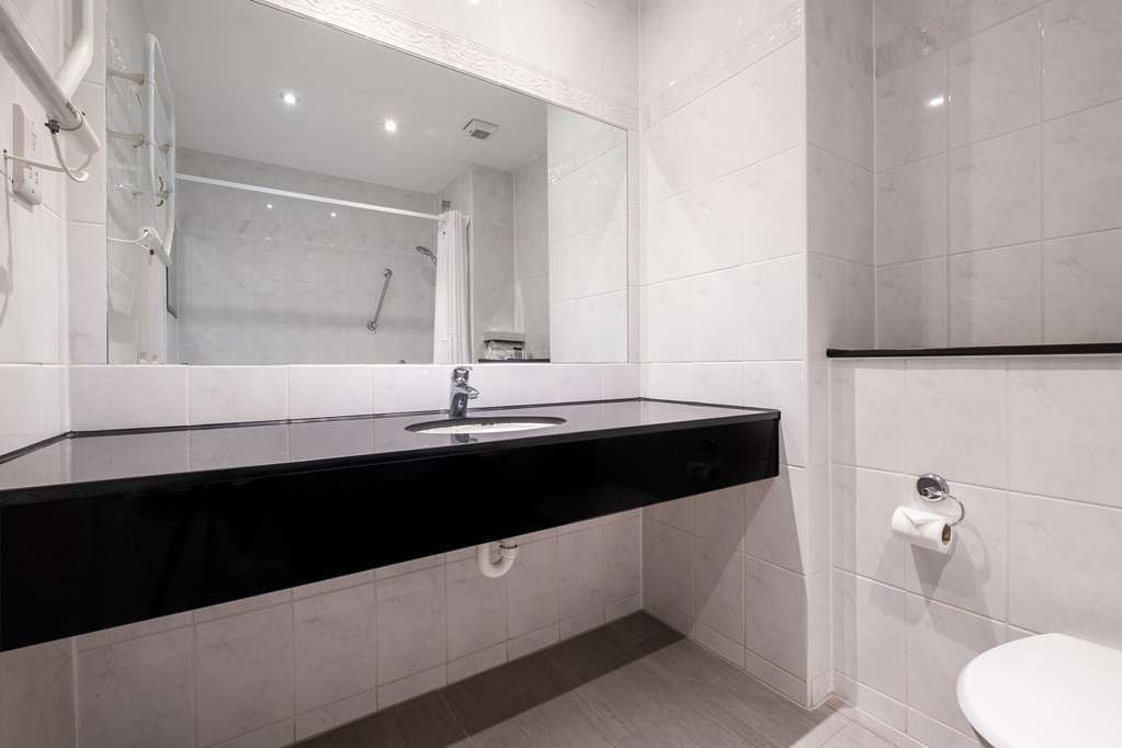 HOTEL WOODSTOCK AN ASCEND COLLECTIO-guestroom-Guest Room,Bathroom,On-Site.jpg