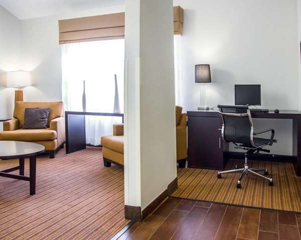  - Sleep Inn Tinley Park - I-80, Exit 148