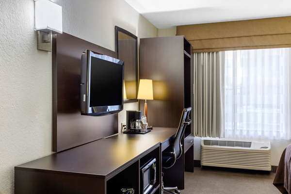  - Sleep Inn Lansing - I-80 & I-94, Exit 161