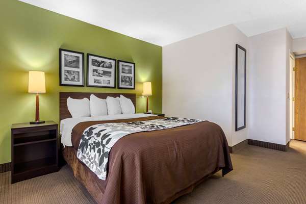  - Sleep Inn Lansing - I-80 & I-94, Exit 161