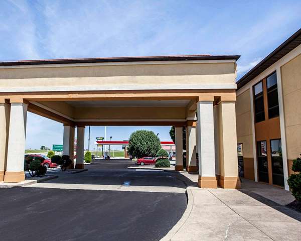 Exterior view - Quality Inn Arcola - I-57, Exit 203