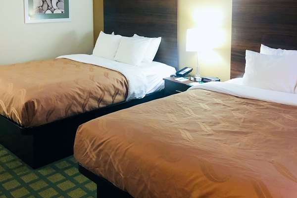  - Quality Inn Arcola - I-57, Exit 203