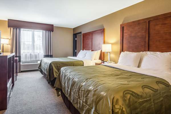  - Quality Inn & Suites Salem - I-57, Exit 116