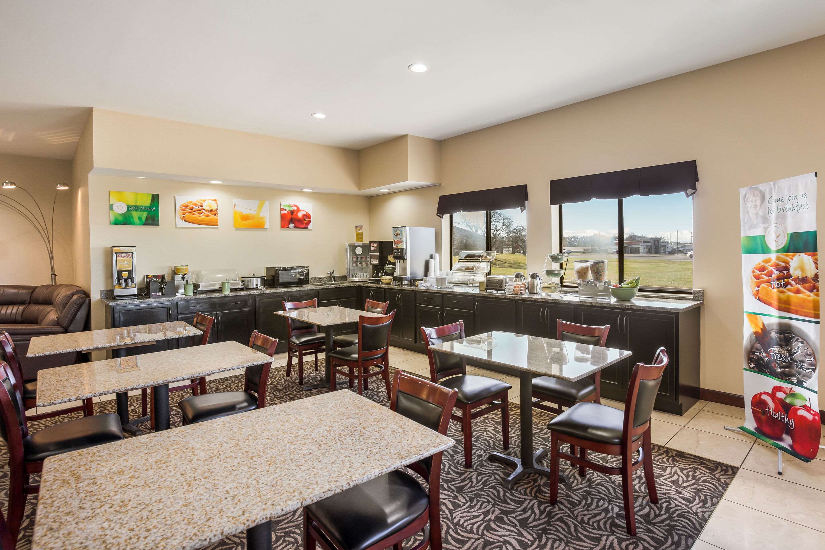 Breakfast counter