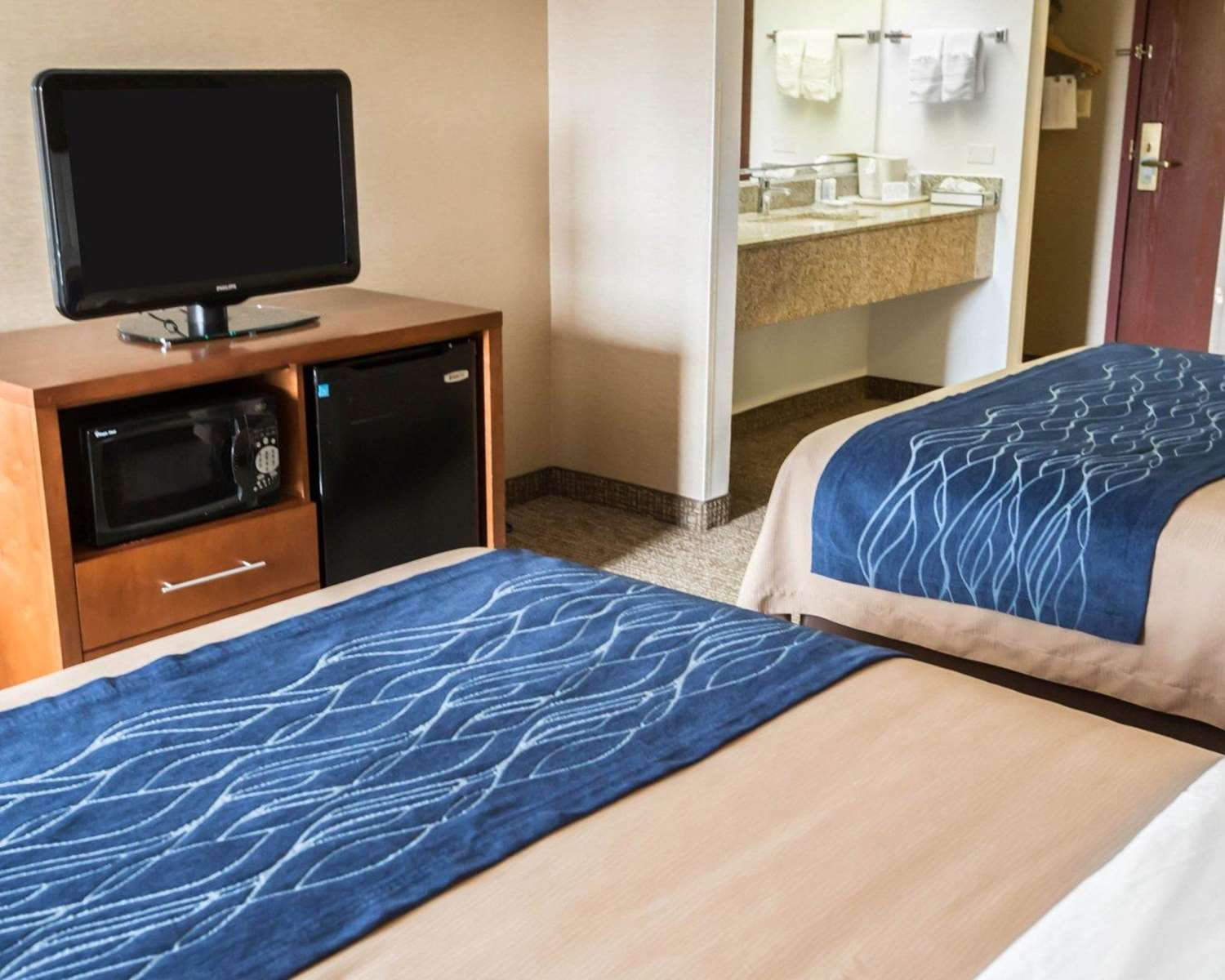 Comfort Inn Crystal Lake Il See Discounts