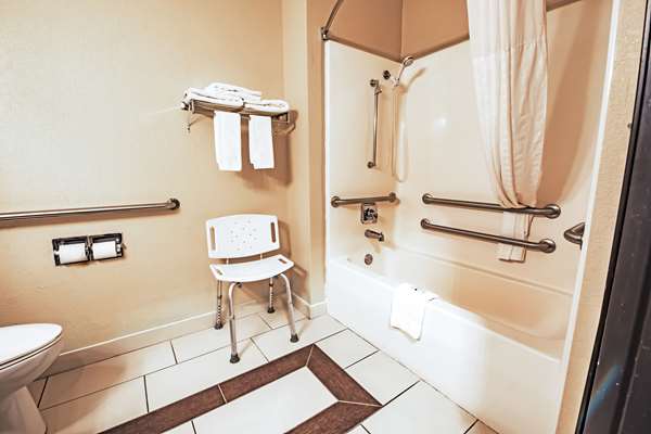  - Quality Inn Galesburg