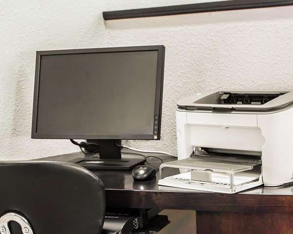 Conference Area - Quality Inn Forsyth - I-72, Exit 141