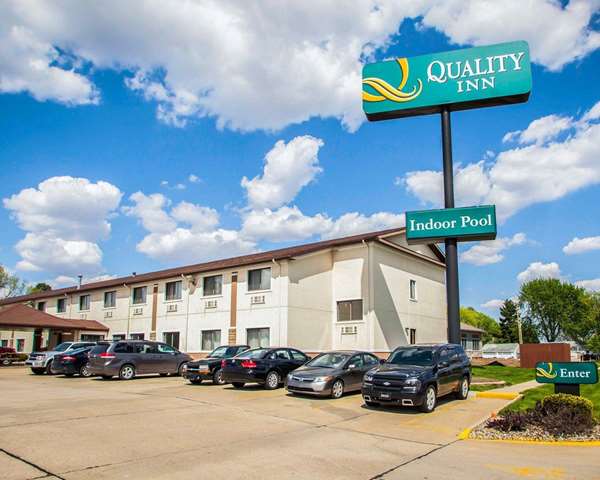 On-Site,Outdoor/Exterior,Exterior View of Building