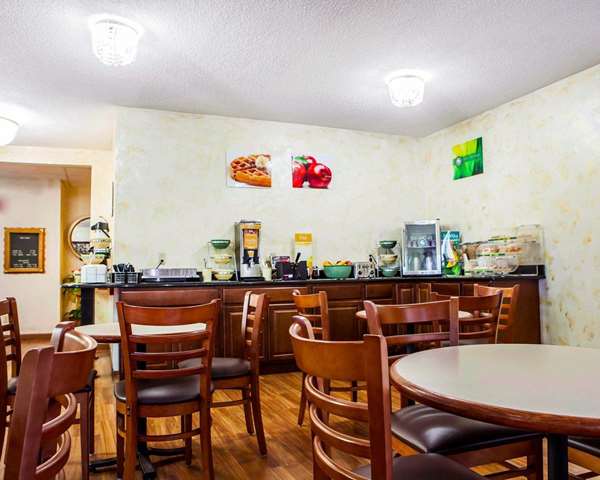 Amenities - Quality Inn & Suites Champaign - I-74, Exit 182