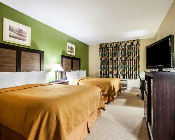  - Quality Inn & Suites Champaign - I-74, Exit 182