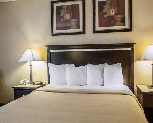  - Quality Inn Aurora