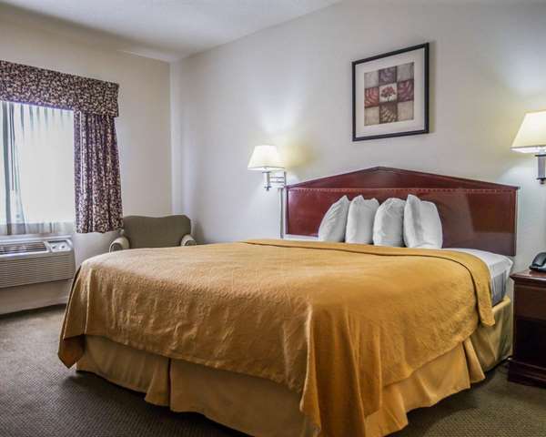 Suite - Quality Inn Peru - I-80, Exit 75
