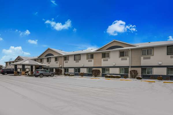 Exterior view - MainStay Suites South Joliet - I-80, Exit 130