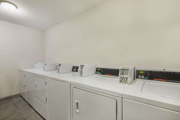 Amenities - MainStay Suites South Joliet - I-80, Exit 130