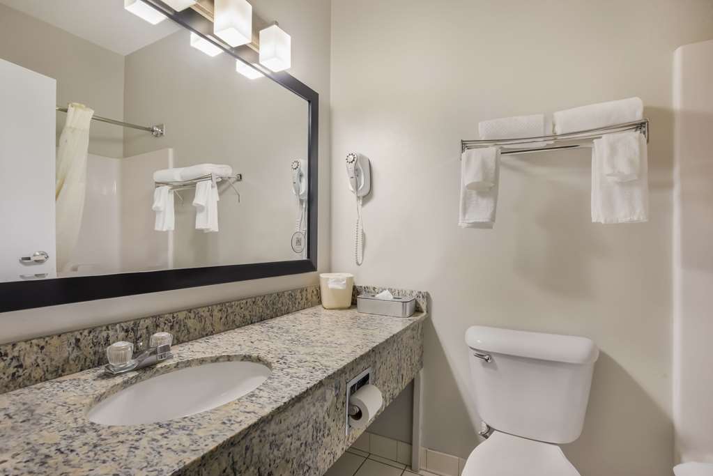 MAINSTAY SUITES JOLIET I-80-guestroom-Guest Room,Bathroom,On-Site.jpg