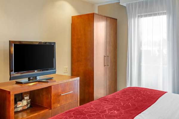 Suite - Comfort Suites Oakbrook Terrace
