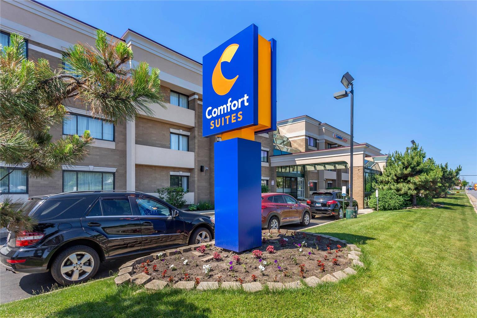 Comfort Suites